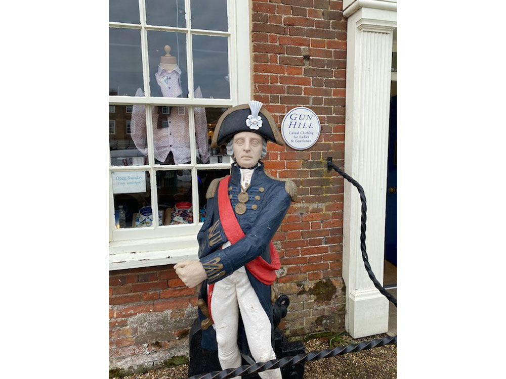 An image of a carving of Lord Nelson in North Norfolk.