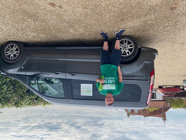 An image of Andrew in Halcyon Cycling clothing.